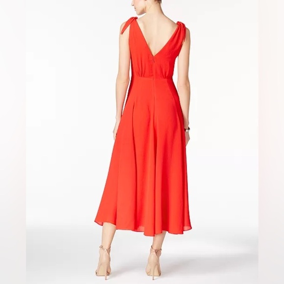 Betsey Johnson Crepe Georgette Midi Dress - Picture 2 of 8